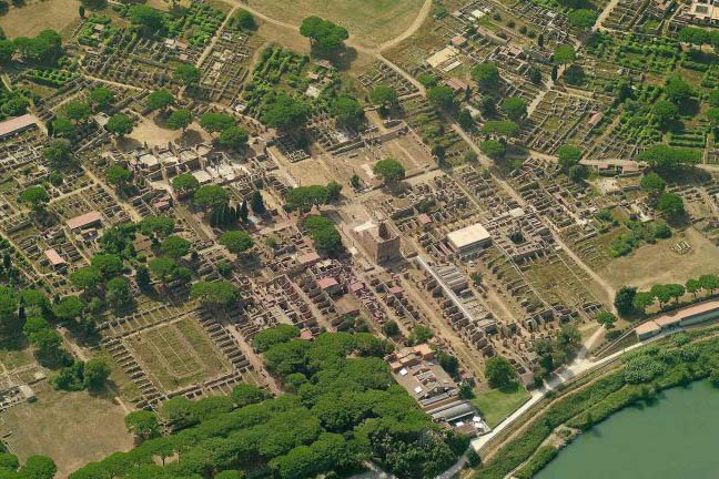 Il Parco Archeologico di Ostia Antica e WebGis