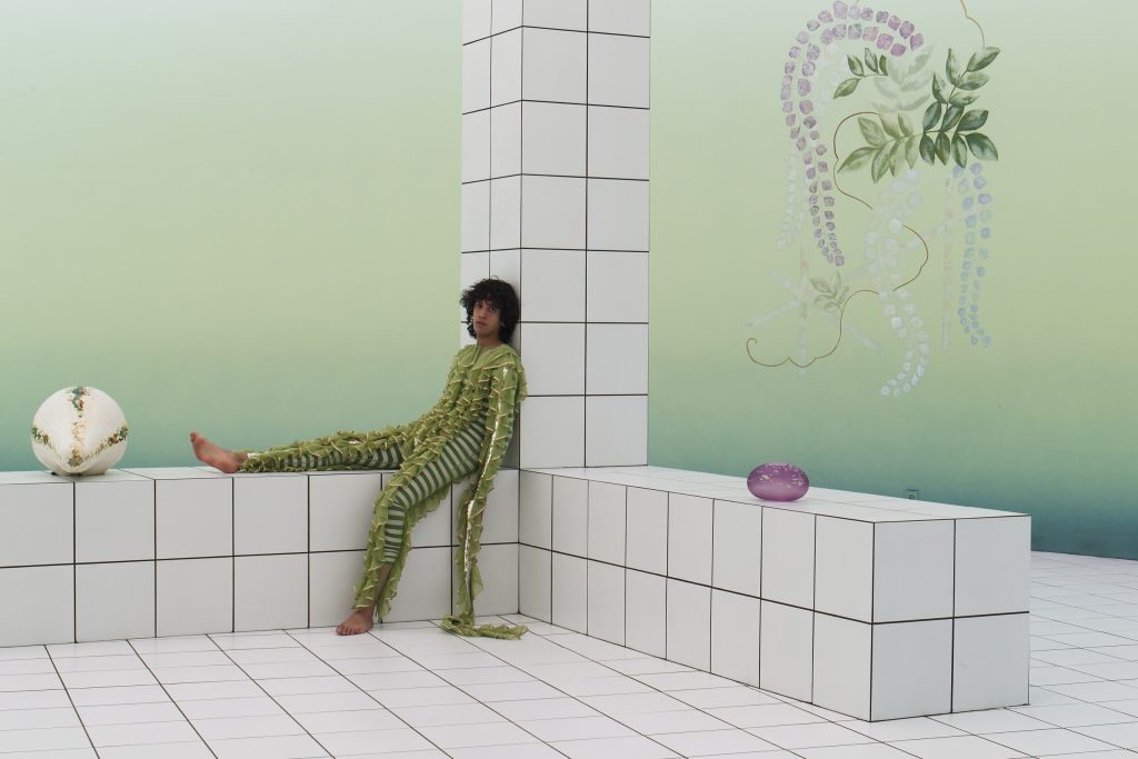 Anthea Hamilton alla Fondazione Memmo di Roma con Soft You
