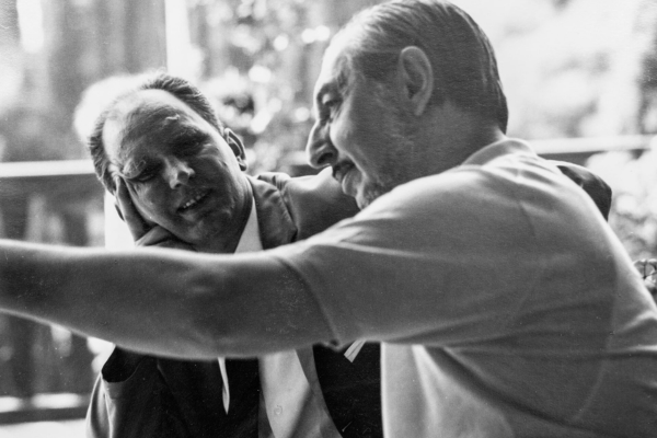 Carlo Scarpa: a Possagno opere e vetri dalla Collezione Gemin